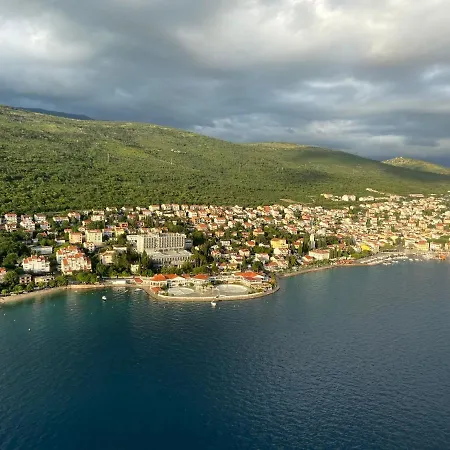 Great Seaview Apartament