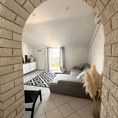 Great Seaview Apartament Selce