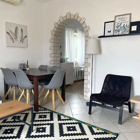 Great Seaview Apartment